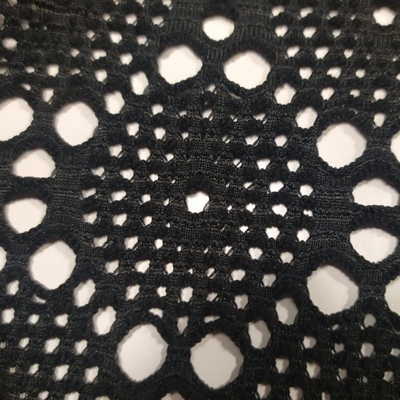 Banana Republic Crochet Top - Picture 5 of 6